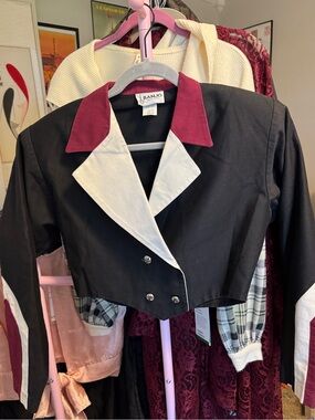 Vintage Banjo Black Cropped Double-Breasted Blazer with Burgundy & Cream Accents